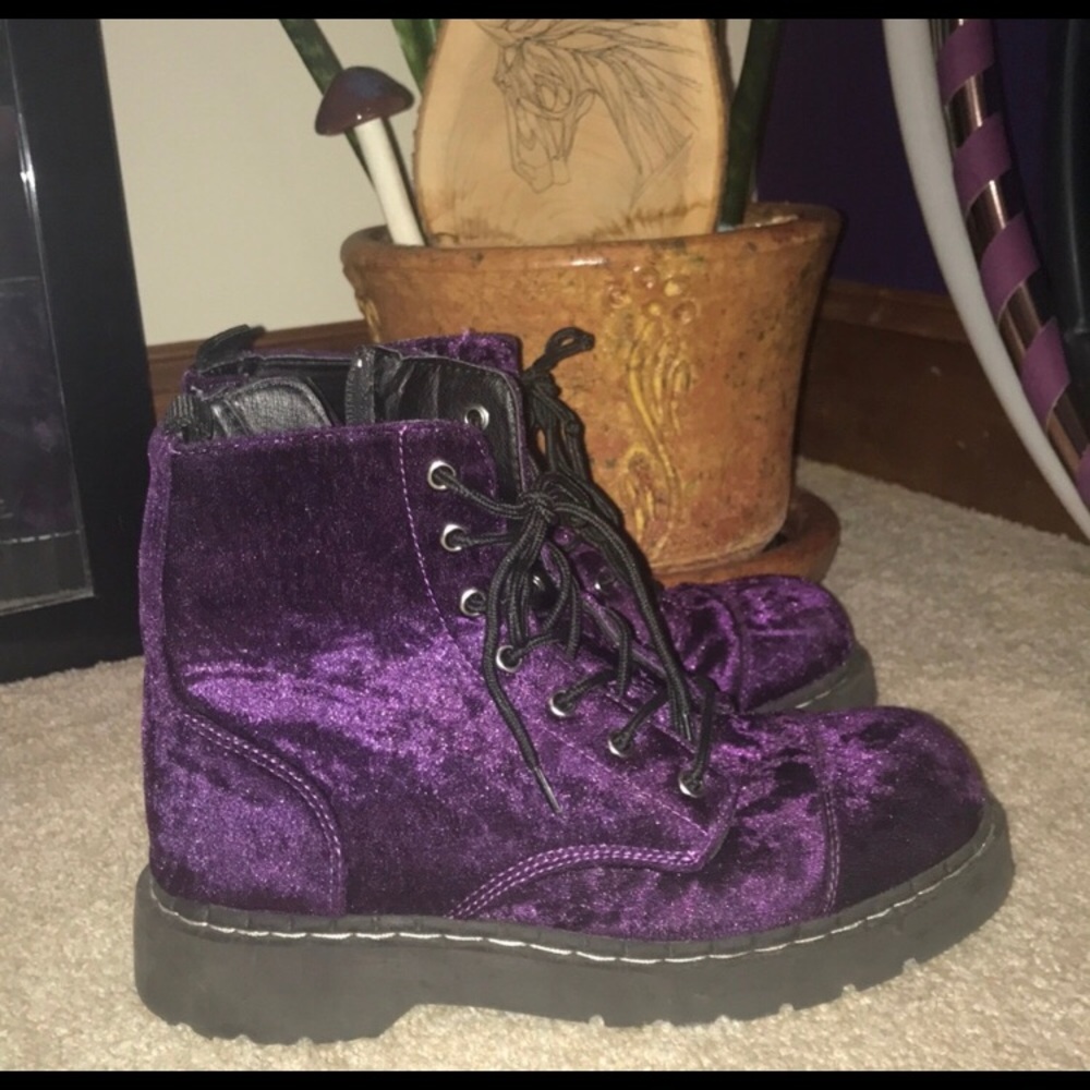 T.U.K Boots
